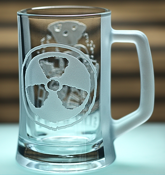 Пивная кружка 670 мл STALKER 2 с гравировкой подарок бокал для фаната зоны Сталкер | Зображення 6