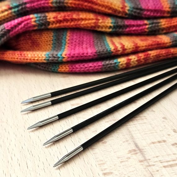 Спиці шкарпеткові KnitPro Karbonz, 15 см (1,75 мм) | Зображення 3
