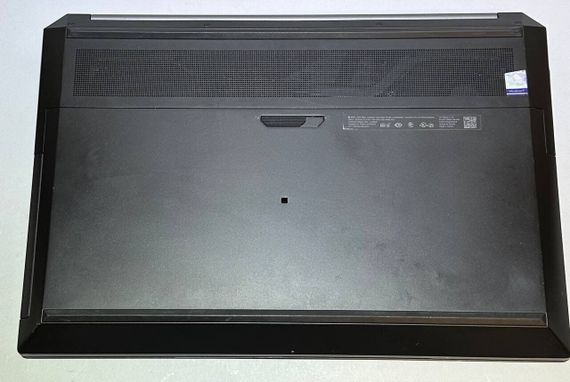 Мобильная рабочая станция Б-класс HP ZBook 17 G6 / 17.3" (1920x1080) IPS / Intel Core i7-9750H (6 (12) ядер по 2.6 - 4.5 GHz) / 16 GB DDR4 / 256 GB SSD + 256 GB SSD / nVidia Quadro T1000, 4 GB GDDR5, 128-bit / WebCam б/у | Зображення 6
