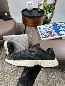 Чоловічі кросівки Reebok Premier Trinity KFS Black White весна / літо / осінь A3789