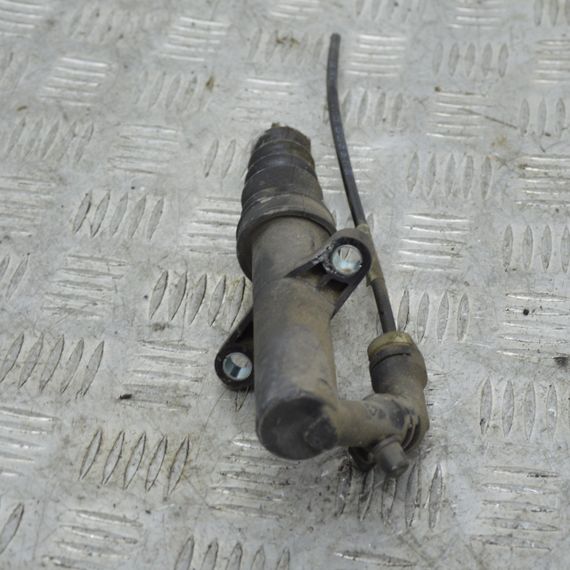 Робочий циліндр зчеплення 1.4 / 1.6 Citroen C3 Picasso Циліндр зчеплення Сітроен ц3 Пікассо 9683750580 | Зображення 2