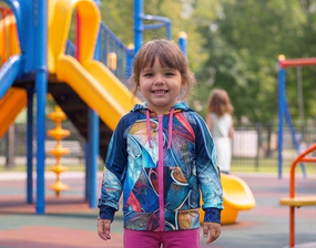 Худи детский весенний осенний толстовка с молнией малиновый принт акварель абстракция 110