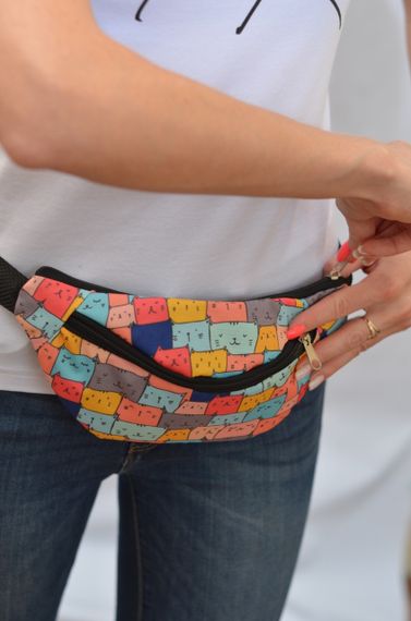 Сумка поясная бананка 4Profi Мини с принтом Веселые котята с двумя отделениями 19993 | Зображення 3