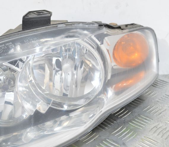 Фара передня ліва Audi A4 B7 2004-2008 жовтий поворот Ауді а4 б7 8E0941003AJ | Зображення 3