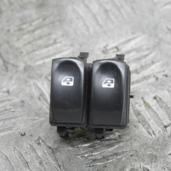 Блок керування склопідйомниками Renault Clio III 2005-2012 Кнопка скла передніх лівих дверей Рено Кліо 214939D