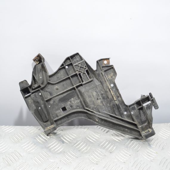 Кронштейн передньої лівої фари Audi A4 B8 2007-2015 Кріплення фари передня ліва Ауді а4 б8 1301073033 | Зображення 1