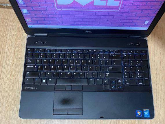 Ноутбук Dell Latitude E6540 15.6 / Intel Core I5 / Radeon 2GB / SSD 480Gb / 8Гб ОПЕРАТИВНОЇ пам'яті | Зображення 1
