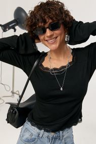 Лонгслів з мереживними вставками та з рукавами-кльош - чорний цвет, ONE SIZE (є розміри)