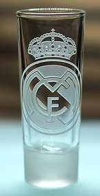 Скляна чарка 60мл Реал Мадрид Real Madrid з гравіюванням подарунок для фаната стопка  футбольна стопка