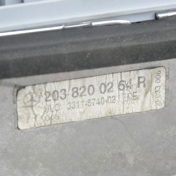 Ліхтар задній правий Mercedes Benz W203 седан фара задня Мерседес 203 2038200264R | Зображення 2