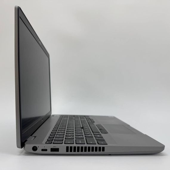 Ультрабук Dell Latitude 5511 / 15.6" (1920x1080) IPS / Intel Core i5-10400H (4 (8) ядра по 2.6 - 4.6 GHz) / 16 GB DDR4 / 256 GB SSD / nVidia GeForce MX250, 2 GB GDDR5, 64-bit / WebCam / HDMI б/в + Подарунок Мишка та килимок | Зображення 6