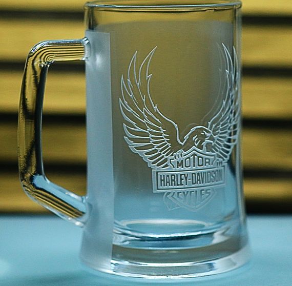 Пивний келих 670 мл з гравіюванням Harley-Davidson для справжнього байкера кухоль з гравіюванням подарунок  Харлей | Зображення 2