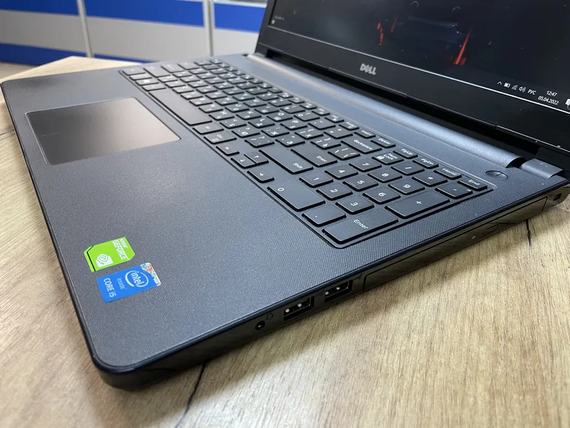 Ноутбук Dell Inspiron 5558 15.6 FHD IPS i5 5200U/8gb/120SSD/Nvidia 920m-2gb | Зображення 1