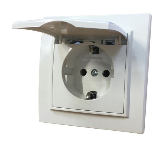 Розетка внутрішній установки 1-а з/к з кришкою біла IP20 Malta Ny95000961