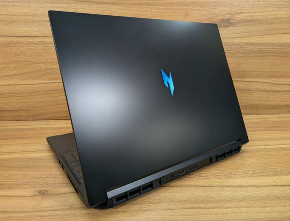 Игровой ноутбук Acer Nitro ANV 16-61 / 16" (1920x1200) IPS / AMD Ryzen AI 7 350 (8 (16) ядер по 2.0 - 5.0 GHz) / 16 GB DDR5 / 1000 GB SSD / nVidia GeForce RTX 5060, 8 GB GDDR7, 128-bit / WebCam / Windows 11 б/у + Подарок Беспроводная мышь / USB | Зображення 6