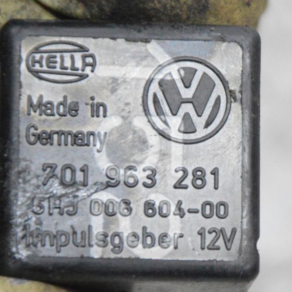 Реле підігріву 152 Volkswagen Transporter T4 1990-2003 Реле обігрівача Фольксваген Транспортер т4 701963281 | Зображення 2