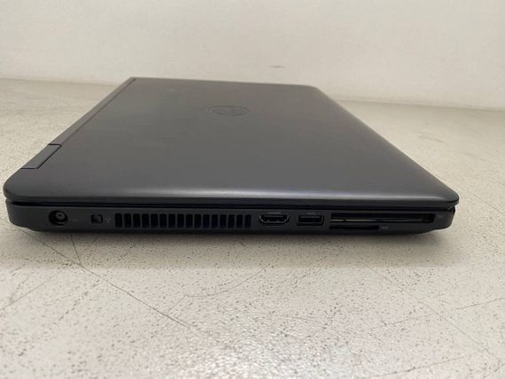 Ноутбук Б-клас Dell Latitude E5440 / 14" (1366x768) TN / Intel Core i5-4310U (2 (4) ядра по 2.0 - 3.0 GHz) / 8 GB DDR3 / 240 GB SSD / Intel HD Graphics 5500 / WebCam б/в | Зображення 3