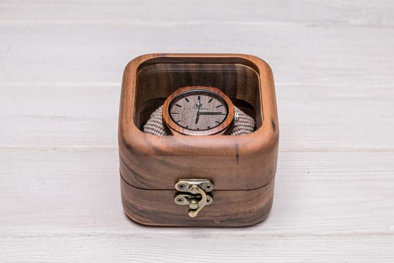 Шкатулка для одних часов со стеклянной крышкой | Зображення 7