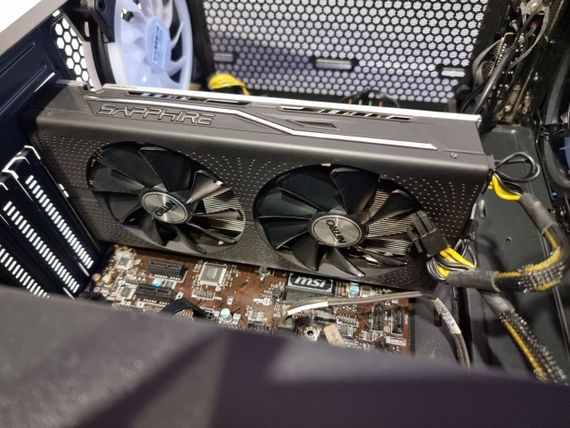 Ігровий ПК 1stPlayer D4-BK-4F1 Tower / Intel Core i7-6700 (4 (8) ядра по 3.4 - 4.0 GHz) / 16 GB DDR4 / 480 GB SSD + 1000 GB HDD / AMD Radeon NITRO RX 470, 8 GB GDDR5, 256-bit / 650W б/в | Зображення 7