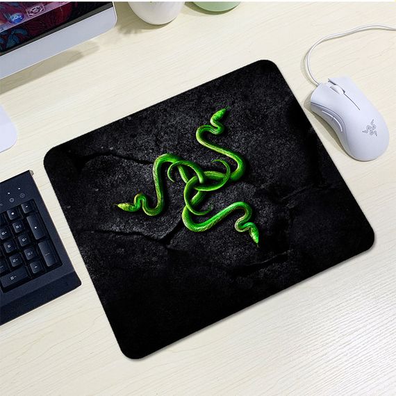 Килимок 200*240 тканинний RAZER 11, товщина 2 мм, колір Black/Green, Пакет