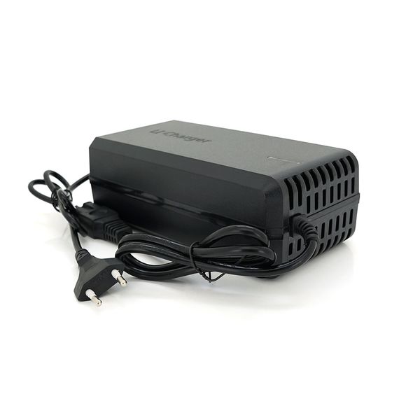 Зарядний пристрій Jinyi для акумуляторів LiFePo4 72V(87,6V),24S,6A,штекер Triangle plug (T-tipe/IEC/C13 N+L-), з індикацією,BOX | Зображення 1