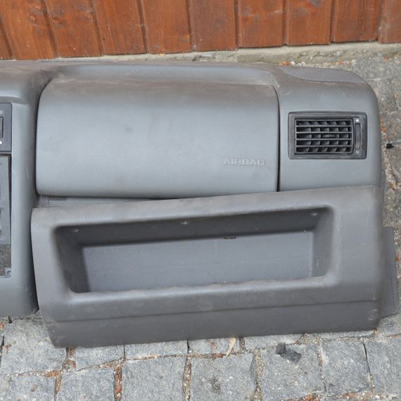 Консоль торпедо Volkswagen T4 Multivan 1990-2003 Панель торпедо в зборі Фольксваген Транспортер т4 Мультиван | Зображення 3