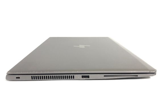 Мобільна робоча станція Б-клас HP Zbook 15u G6 / 15.6" (1920x1080) IPS / Intel Core i7-8565U (4 (8) ядра по 1.8 - 4.6 GHz) / 16 GB DDR4 / 256 GB SSD / AMD Radeon Pro WX 3200, 4 GB GDDR5, 128-bit / WebCam / Win 11 Pro б/в + Подарунок Накопичувач 64GB | Зображення 3