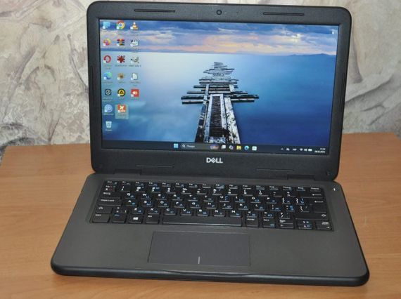 Ноутбук Б-класс Dell Latitude 3310 / 13.3" (1920x1080) TN / Intel Core i3-8145U (2 (4) ядра по 2.1 - 3.9 GHz) / 8 GB DDR4 / 240 GB SSD M.2 / Intel UHD Graphics / WebCam / Windows 11 Pro Education б/у | Зображення 5