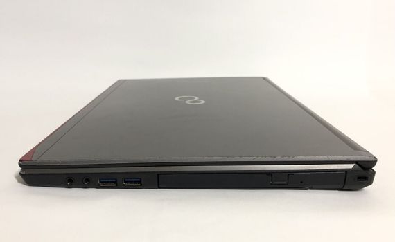 Ноутбук Б-класс Fujitsu LifeBook E754 / 15.6'' (1366x768) TN / Intel Core i5-4210M (2 (4) ядра по 2.6 - 3.2 GHz) / 8 GB DDR3 / 128 GB SSD / Intel HD Graphics 4600 / WebCam / DVD-ROM б/у | Зображення 4