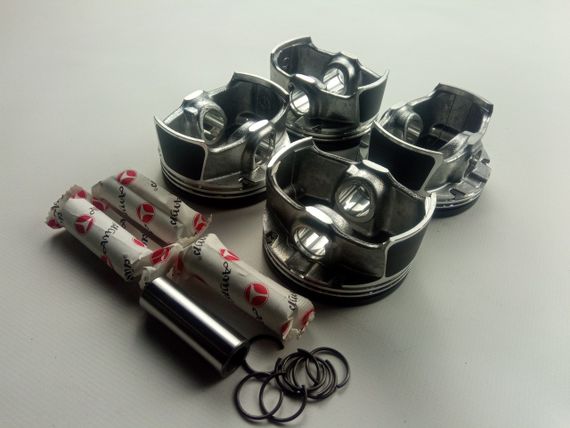 Поршень ВАЗ 2170 83,00, AMP (PX-LAD-4А-2805-100) к-т (21126-1004015) | Зображення 2