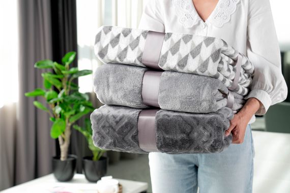 Плед ARDESTO  Flannel, 160х200см, геометрія 100% поліестер (ART0104PB) | Зображення 4