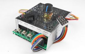 ШИМ регулятор оборотов двигателя постоянного тока 10-55V 60/100А реверс, с индикацией корпус