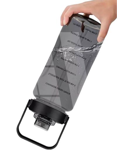 Спортивна пляшка для води 2000 мл у чорному захисному чохлі. Чорна | Зображення 4