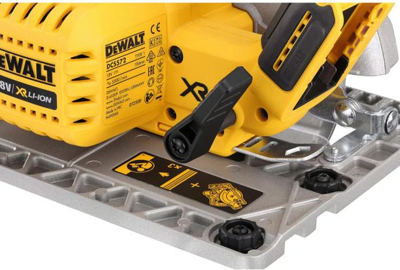 Пила дисковая аккумуляторная бесщёточная 184-16мм DeWALT DCS572NT | Зображення 6
