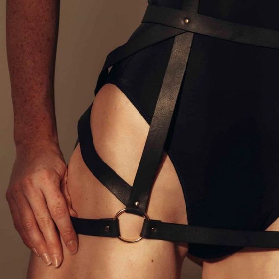 Портупея жіноча Bijoux Indiscrets Arrow Dress Harness Black | Зображення 3