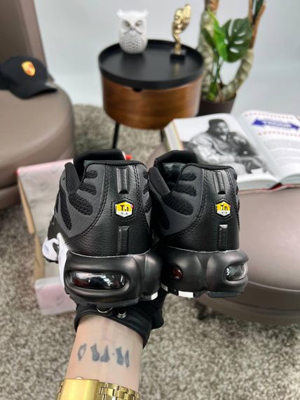 Чоловічі кросівки Air Max Plus New Reflektive Black White , В'єтнам | Зображення 1