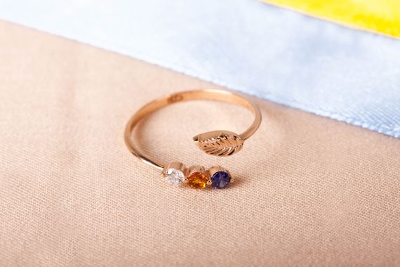 Женское кольцо из красного золота с фианитами 16.5 | Зображення 5