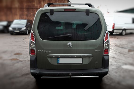 Накладка на стопи Кутові (2шт, пласт) для Peugeot Partner Tepee 2008-2018рр | Зображення 1