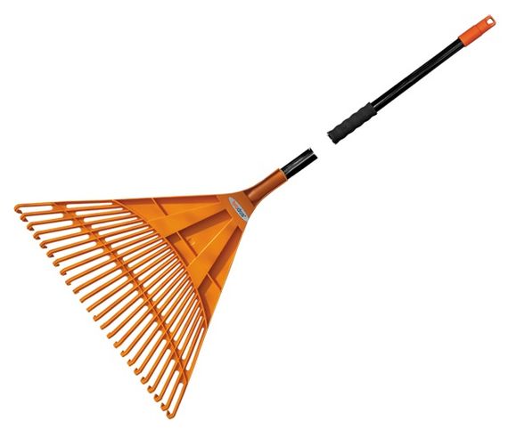 Граблі віялові Bradas 24 зубця черенок металевий KT-CX24B-M