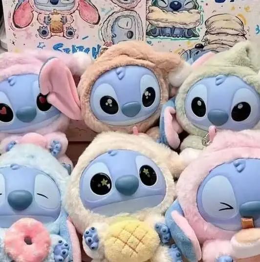 Мягкая коллекционная игрушка-сюрприз брелок Стич/Stitch Labubu 15см (цвет и вид случайный) | Зображення 2