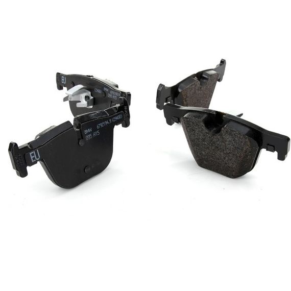 Тормозные колодки Bosch дисковые передние BMW/520i/525i/525i/530d/530d/530i/530i ''F P 0986495082 | Зображення 1