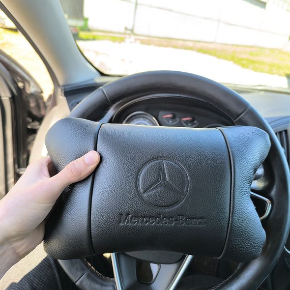 Подушка подголовник в подарок Mercedes-Benz Мерседес, Практичная автомобильная подушка IZ-930 на подголовник | Зображення 6