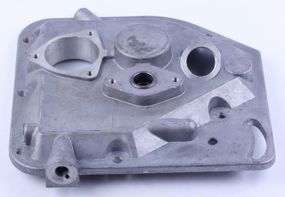 Крышка блока двигателя м/б   175N/180N   (7/9Hp)   (короткая)   AMG
