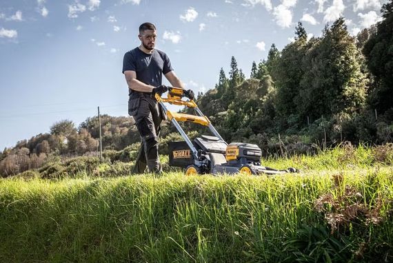 Газонокосарка акумуляторна DeWALT без АКБ та ЗП DCMWSP660N | Зображення 2