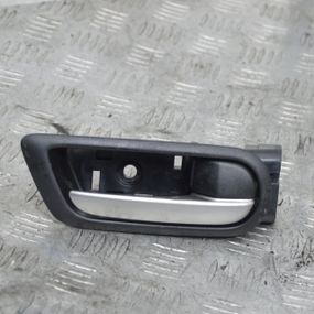 Ручка дверей внутрішня передня права Mazda 6 2007-2012 Ручка передніх правих дверей Мазда 6 9E21