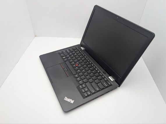 Ноутбук Lenovo ThinkPad 13 / 13.3" (1366x768) TN / Intel Core i3-6100U (2 (4) ядра по 2.3 GHz) / 8 GB DDR4 / 128 GB SSD / Intel HD Graphics 520 / WebCam б/у | Зображення 6
