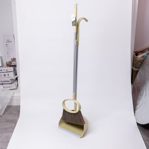 Набір віник і совок на довгій ручці для підлоги 25×25×95 (см) Зелений HP-45-1GR | Зображення 1