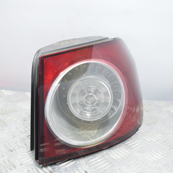 Ліхтар задній правий зовнішній Volkswagen Golf V Plus 2005-2009 Фара стоп задня права Фольксваген Гольф 5 Плюс 5M0945096K