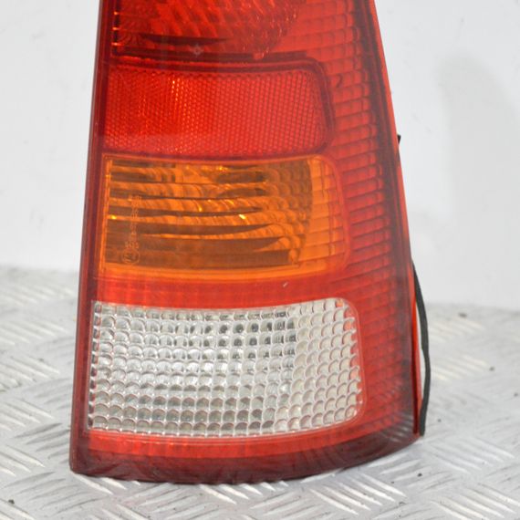 Ліхтар задній правий Ford Focus I 1998-2005 універсал Фара стоп задня права Форд Фокус 1 | Зображення 2