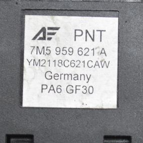 Кнопка обігріву заднього скла Ford Galaxy WGR 1995-2006 Форд Галаксі 7M5959621A YM2118C621CAW